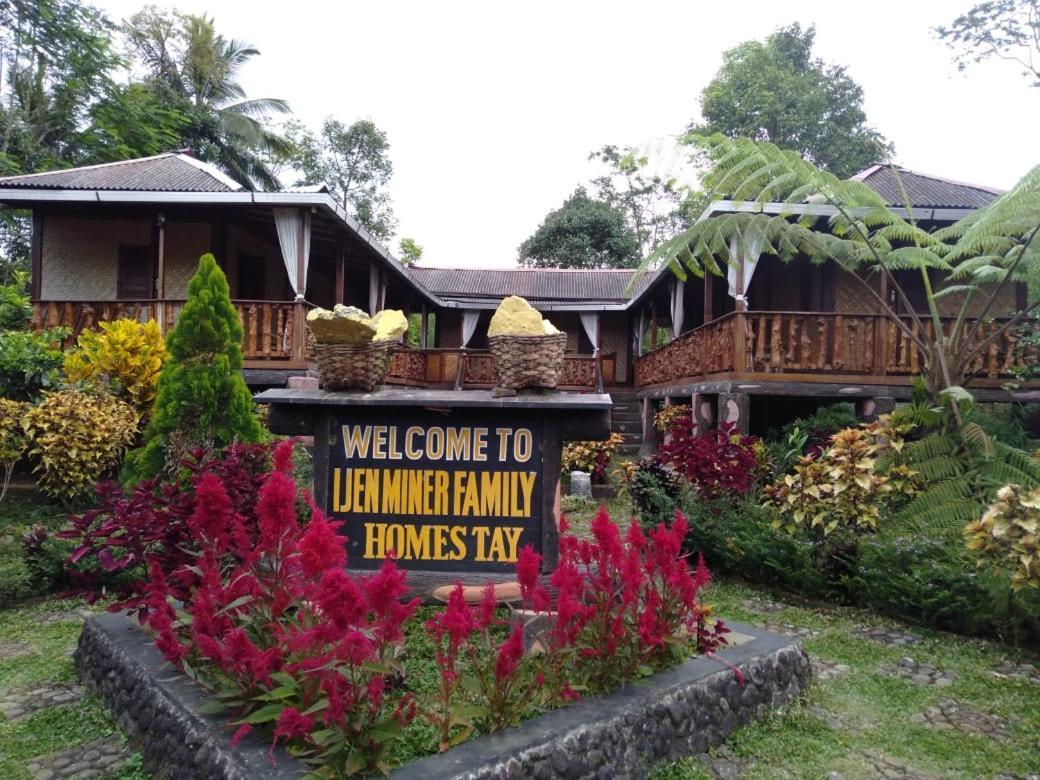 Ijen Miner Family * Banyuwangi (East Java)