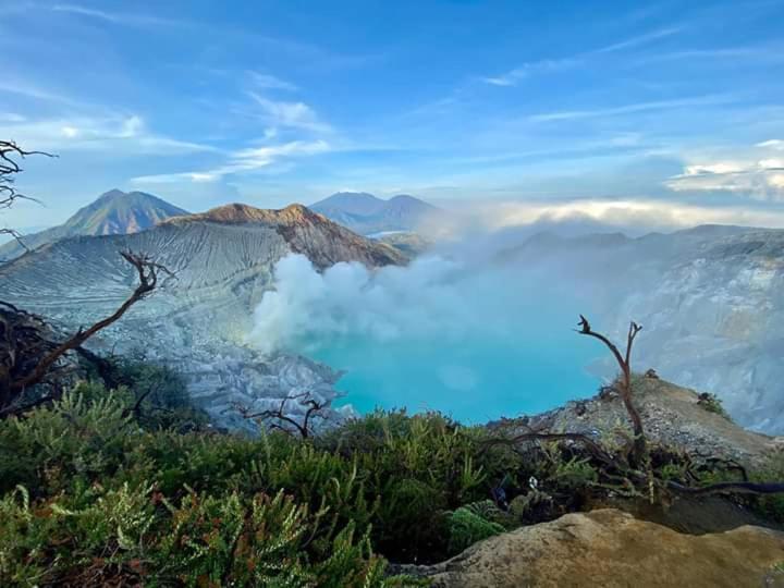 Ijen Miner Family